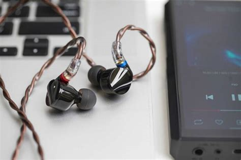 FiiO FD15 zwart in-ear - Afbeelding 2