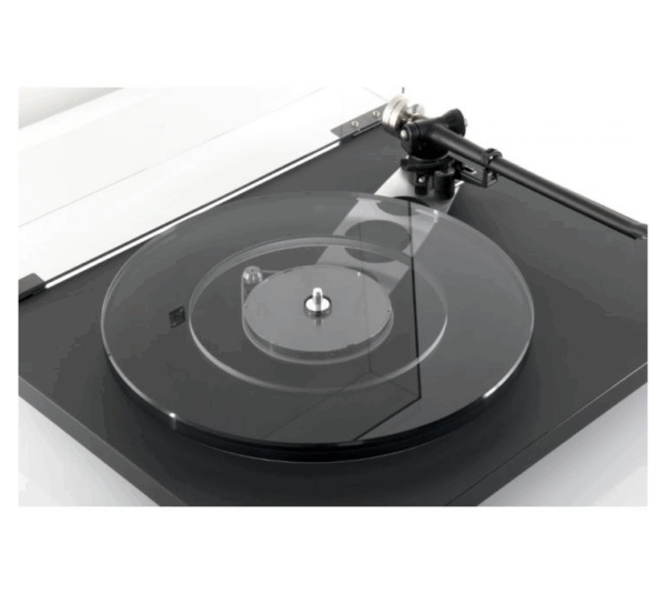 REGA PLANAR 6 met Ania PRO MC platenspeler