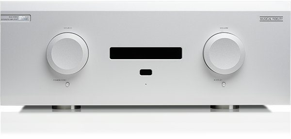 Musical Fidelity M8 Xi VERSTERKER