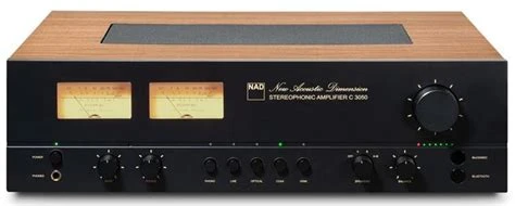 NAD C3050 VERSTERKER