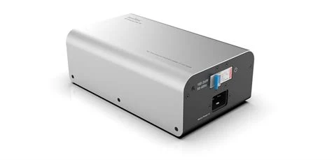 Isotek V5 SYNCRO UNI 16A zilver VOEDING